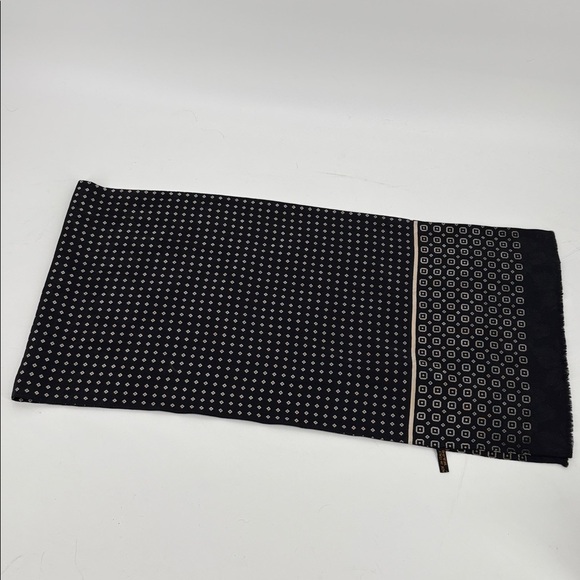 Alcott & Andrews Vintage Black Cream Silk Geometric Patterned Scarf 13 x 56 - Picture 8 of 10